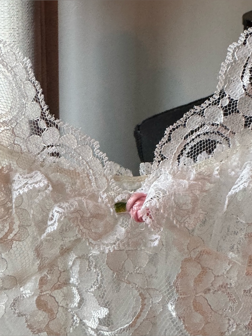 Vintage Tosca White Nylon Tricot Lace V Waist Nightgown Bridal Peignoir small - Picture 11 of 11